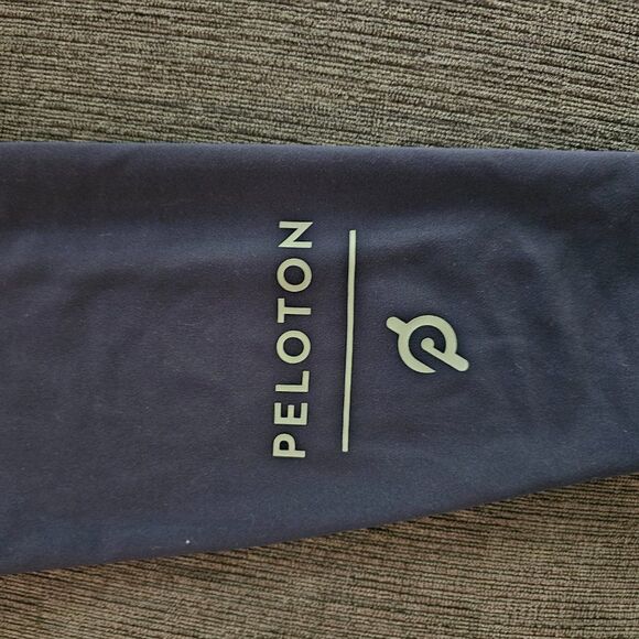 NWT Peloton Women's Navy White High Rise Colorblock Legging Size S - Picture 11 of 14